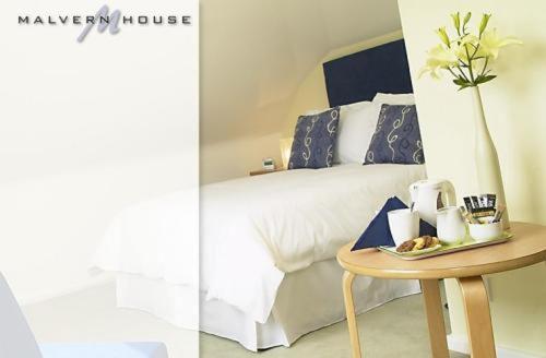 Malvern House ハイワイクーム 部屋 写真